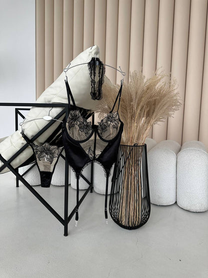 Cannes Lingerie Set