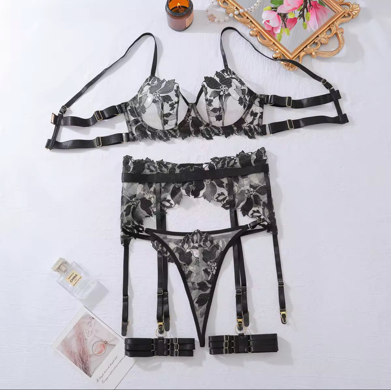 Dahlia Lingerie Set